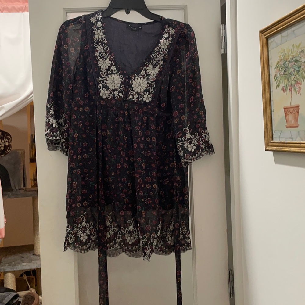 Purple and white floral bell sleeve hippie dress